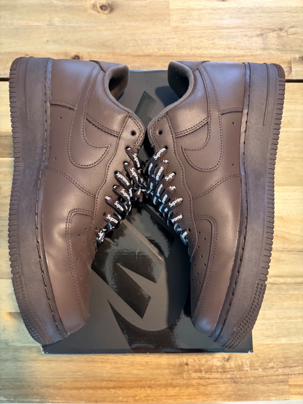 Supreme x Nike Air Force 1 - Picture 5 of 8